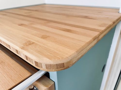 Nahaufnahme der Fräsqualität der Makitafräse